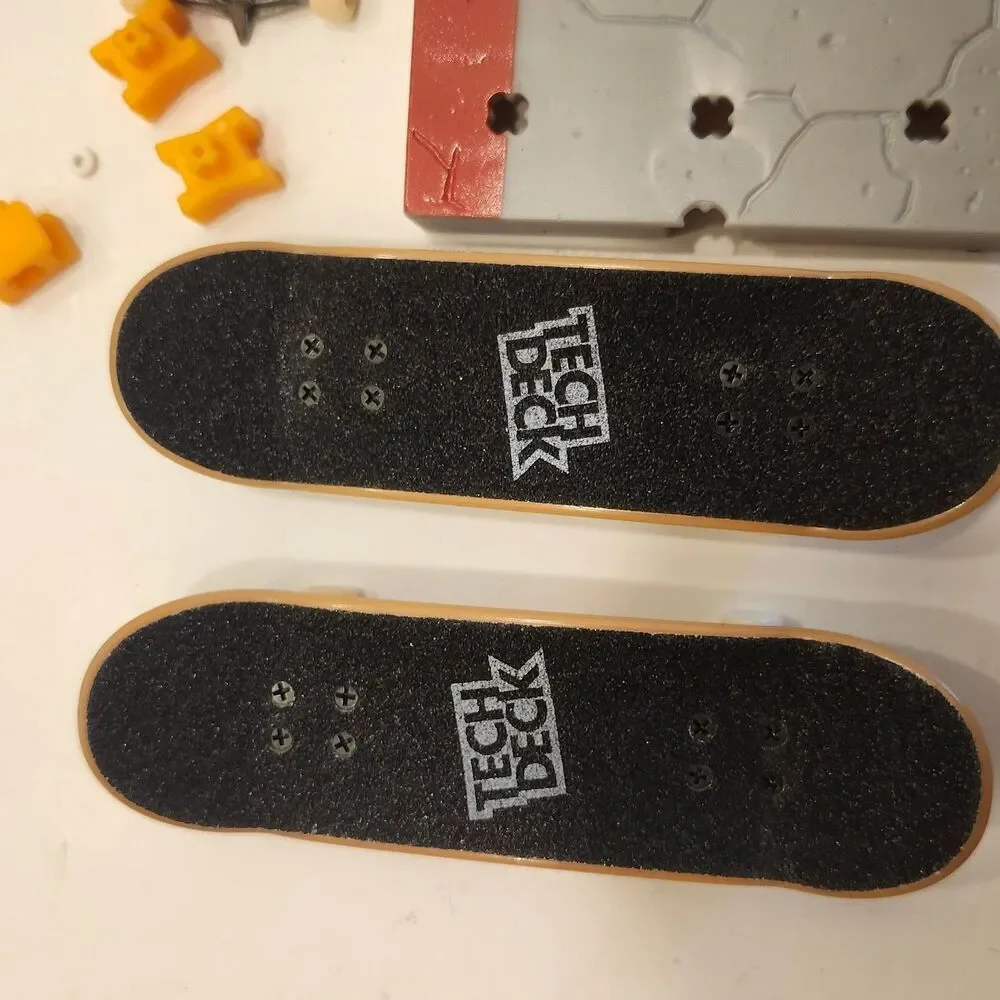 Tech Deck Element Fingerboard Skateboards & Skate Park Ramp Rail Obstacle Lot